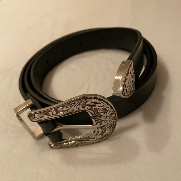 Western Belt - Picture 1 of 2